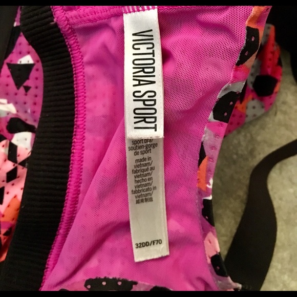 Victoria’s Secret Racerback Sport Bra - Picture 4 of 5